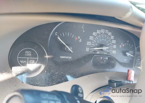 2002 Buick Century Custom from USA, damaged, VIN 2G4WS52J921173400